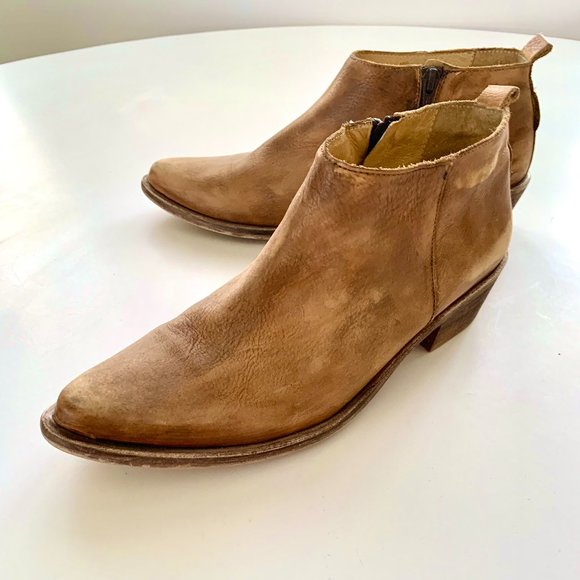 Matisse Shoes - Matisse Western Rugged Leather Ankle Booties